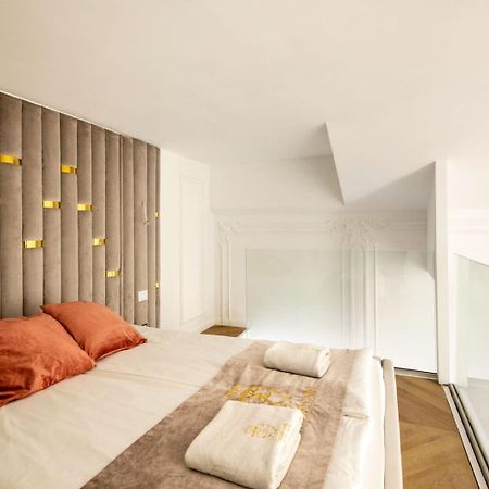 Jacuzzi Royal Suite 布达佩斯 外观 照片
