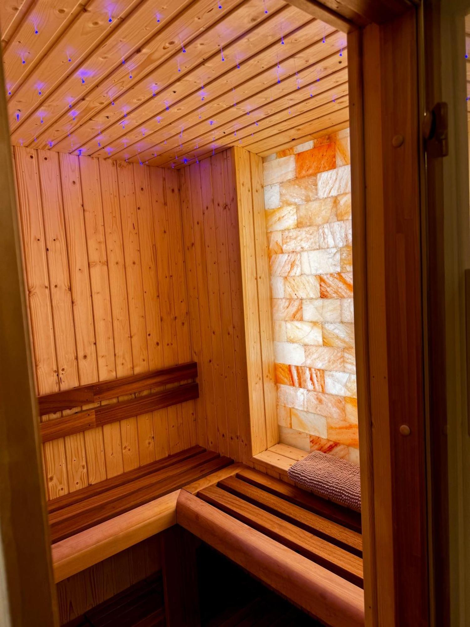 Jacuzzi Royal Suite 布达佩斯 外观 照片