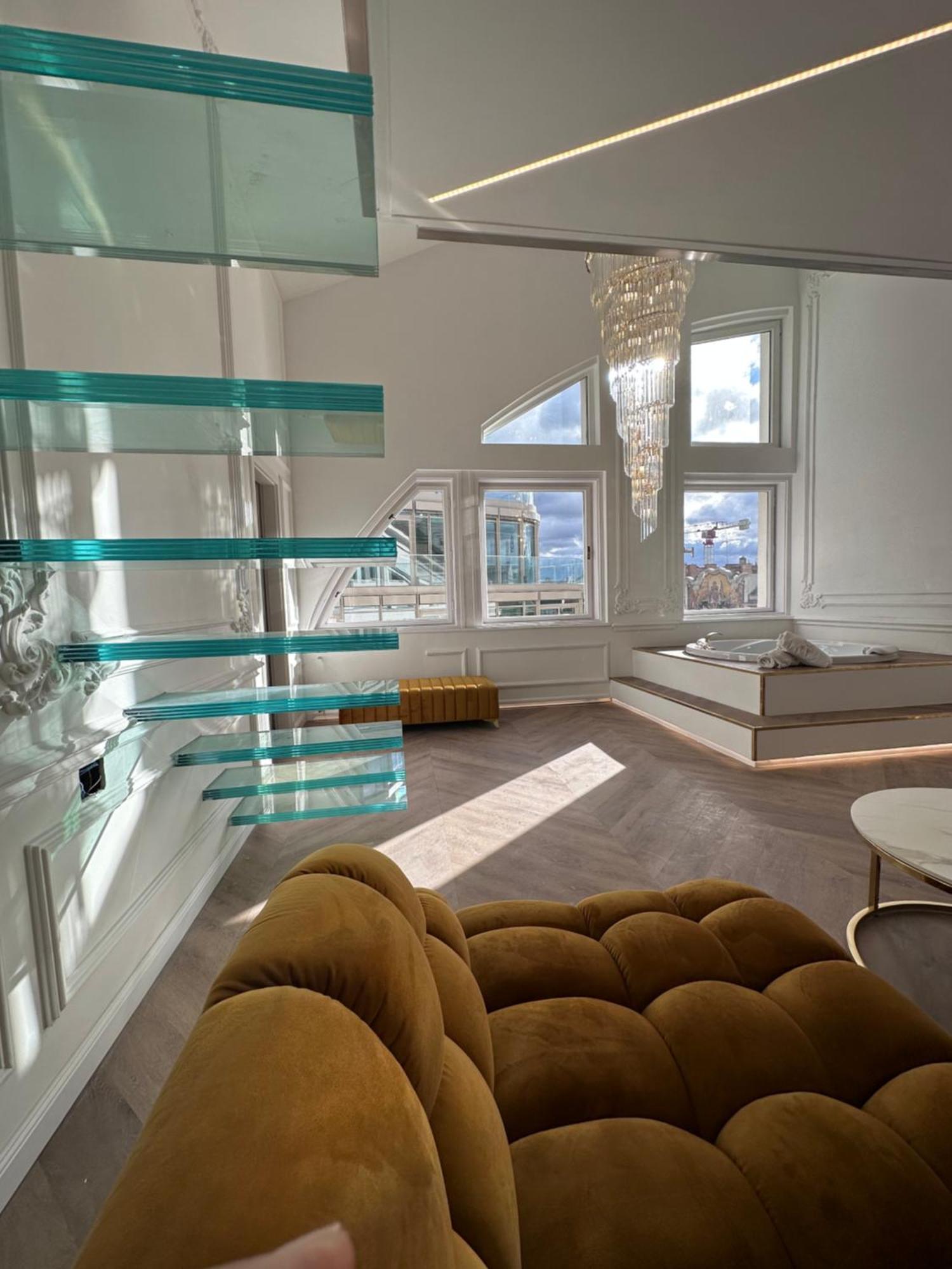 Jacuzzi Royal Suite 布达佩斯 外观 照片